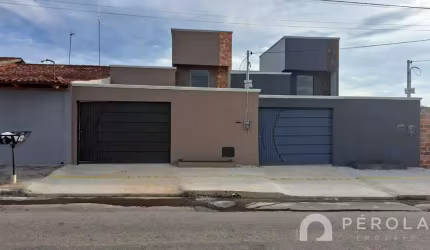 Casa em Independência - 3º Complemento  -  Aparecida de Goiânia