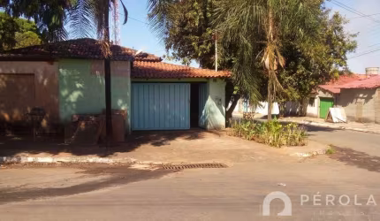 Casa em Jardim das Oliveiras II  -  Senador Canedo