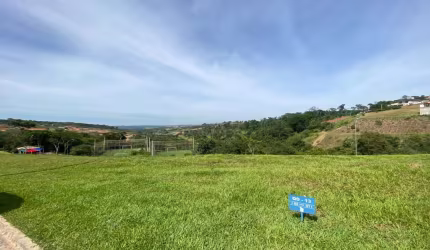 Lote / Terreno em Jardins Bolonha  -  Senador Canedo