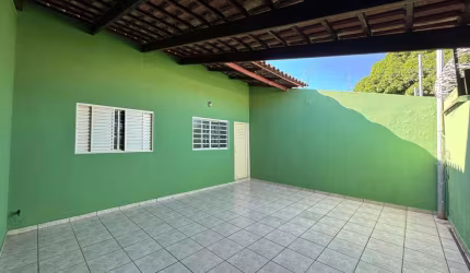Casa 02, Rua Porto Alegre, Qd. 20 Lt. 01, Vila Jardim São Judas Tadeu, Goiânia-GO