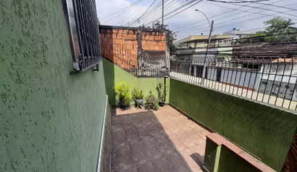 Casa 3 quartos no Cachambi frente de rua