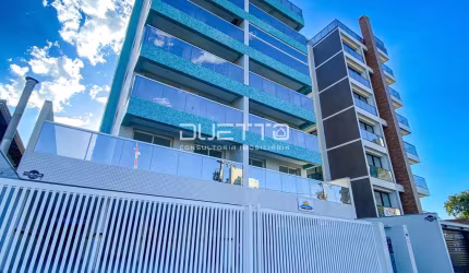 Cobertura Duplex com 03 dormitórios em Caiobá com vista para a serra