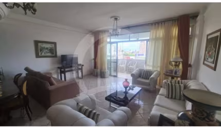 Apartamento à venda no condomínio Amintas Garcez