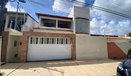 Casa à venda no Conj. Sol Nascente