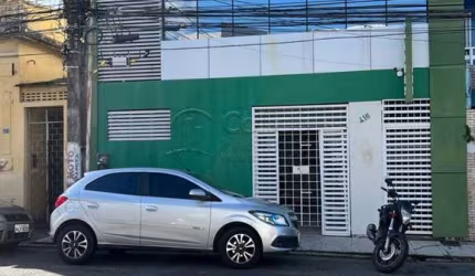 Excelente ponto comercial à venda no Centro