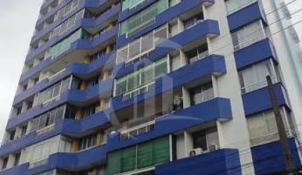 Apartamento à venda proximo a Praça Camerino