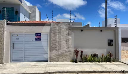 Casa à Venda na Barra dos Coqueiros ? Conforto e Lazer Completo