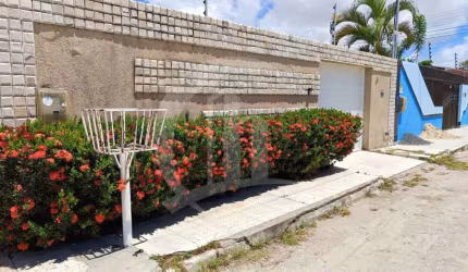 Casa à venda no Bairro Aeroporto