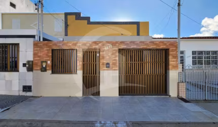 Casa à Venda no Bairro Suíssa