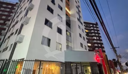 Apartamento à Venda no Condomínio Portucale Bairro Luzia