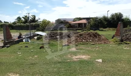 Lote à Venda de 380m²  Posição Leste/Norte