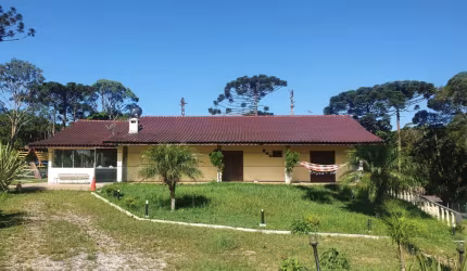 MARAVILHOSA CHÁCARA, LOCALIZADA EM CAMPINA GRANDE DO SUL (APENAS 6KM DA BR)