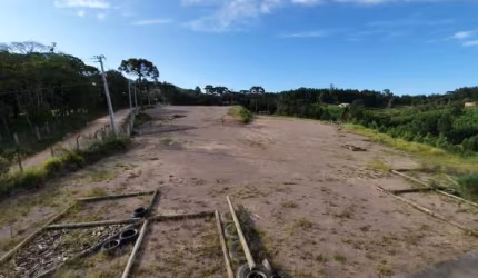 ÁREA COM 63500M² EM SJP