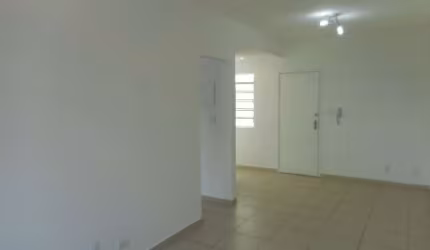 OPORTUNIDADE PARA MORAR NO CENTRO