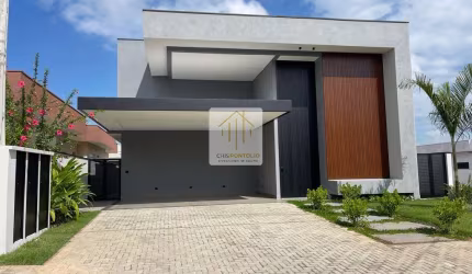 Belíssima casa em Condomínio Portal dos Bandeirantes