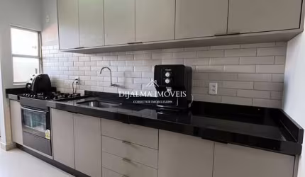 Edifício Guilherme 2 - Apartamento totalmente reformado