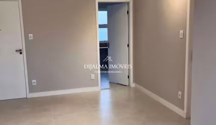 Apartamento a venda no centro com 3 quartos, totalmente reformado. Oportunidade! em Cuiabá/MT