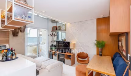 Venda de Loft Reformado no Itaim Bibi - 1 Dormitório (Suíte), 1 Vaga - 47m²