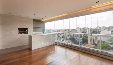 Apartamento de 121m² útil em Pinheiros - 3 Dormitórios, 1 Suíte, 2 Vagas - À Venda
