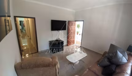 Casa de 140m² em Perdizes com 3 Dormitórios (1 Suíte) e 3 Vagas - À Venda