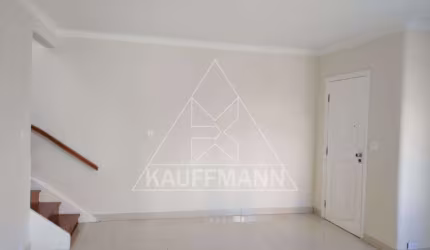 Casa Comercial à Venda em Perdizes - 2 Salas, 2 Banheiros - 110m² A.U