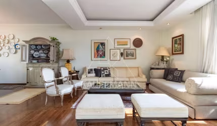 Apartamento à Venda em Higienópolis -  4 Dorm ,1 Suíte, 2 Vagas e 213m² de A.U