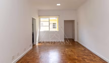 Apartamento à Venda no Jardim Paulistano - 3 Dormitórios, 1 Vaga, 92m² A.U.