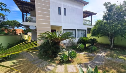 Casa independente – 192m² – 3 Quartos / 4 Banheiro ID: 10523/9