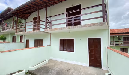 Casa em Condomínio – 2 Quartos / 1 Banheiro – ID: 2422