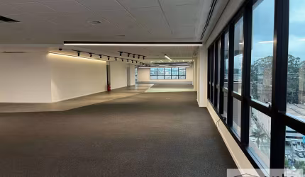 Conjunto Comercial para alugar - Alphaville - Barueri/SP