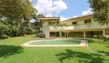 Casa com 4 quartos à venda na Rua Doutor Queirós Guimarães, --, Jardim Guedala, São Paulo por R$ 5.900.000