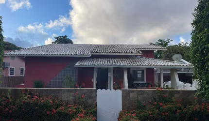 Casa em condomínio fechado com 4 quartos à venda na Guaricema, --, Guarajuba, Camaçari por R$ 1.650.000
