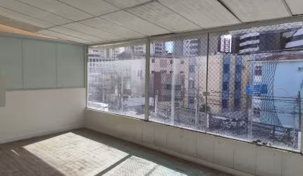 Ponto comercial à venda na Avenida Paulo VI, --, Pituba, Salvador por R$ 180.000