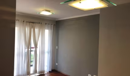 Vende-se Apartamento 02 dormitórios na Vila Olímpia com vaga