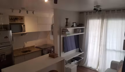 Vende-se Apartamento de 02 dorm. no Parque Morumbi com vaga e lazer