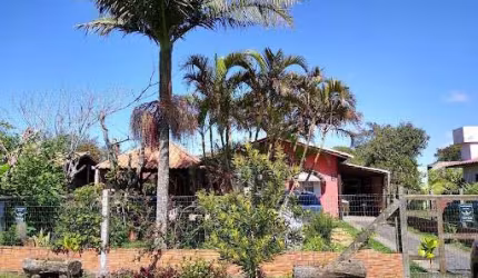 Casa com 3 dormitórios à venda, 94 m² por R$ 300.000,00 - Praia Azul - Arroio do Sal/RS