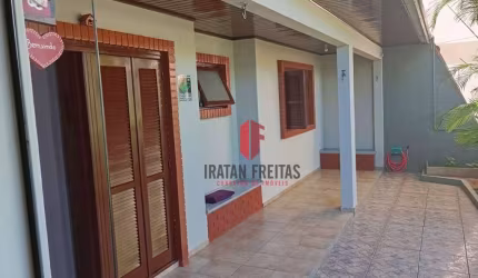 Casa com 3 dormitórios à venda, 140 m² por R$ 620.000,00 - Malinsky - Arroio do Sal/RS