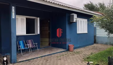 Casa com 4 dormitórios à venda, 150 m² por R$ 795.000,00 - Arco Iris - Capão da Canoa/RS
