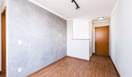 Apartamento a venda nunca habitado, andar alto e sol da manhã.