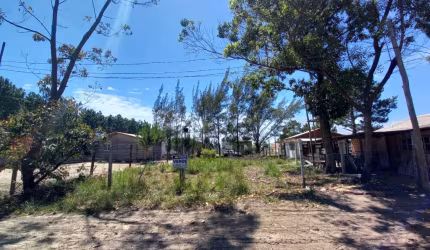 TERRENO 300M²
