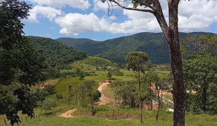 5.000m² na Vila das Pedras