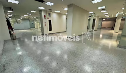 Loja para Alugar no Centro - Área de 3072 m² para Oportunidades Comerciais