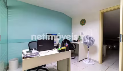 Loja para Alugar no Bairro Funcionários com Área de 552 m² Disponível para Locação