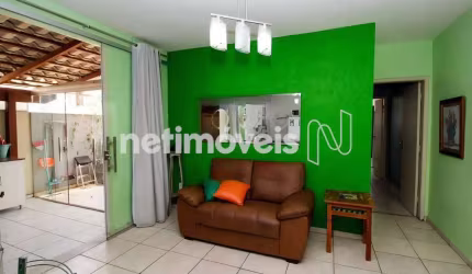 Apartamento para alugar no bairro Buritis com 120m² e 2 dormitórios/quartos.