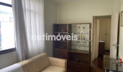 Apartamento à Venda com 58 m² e 2 Dormitórios no Bairro Santo Antônio