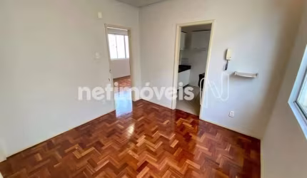 Apartamento à venda no bairro Cruzeiro com 115m² e 3 dormitórios/quartos disponíveis.
