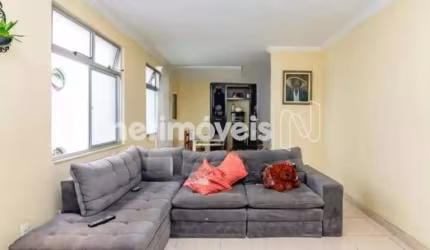 Apartamento à venda no Coração Eucarístico com 130 m² e 3 dormitórios/quartos.