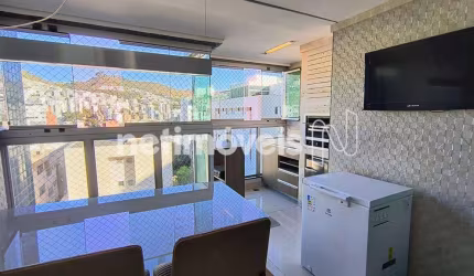 Apartamento à venda no bairro Buritis com 133 m² e 4 dormitórios/quartos disponíveis.