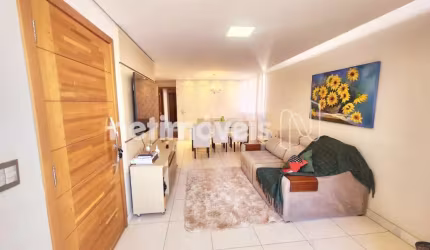 Apartamento à venda no Gutierrez com 3 dormitórios e área útil de 97m².