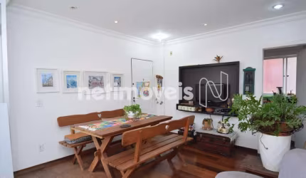 Apartamento à venda no bairro São Pedro com 62m² e 2 dormitórios/quartos disponíveis.